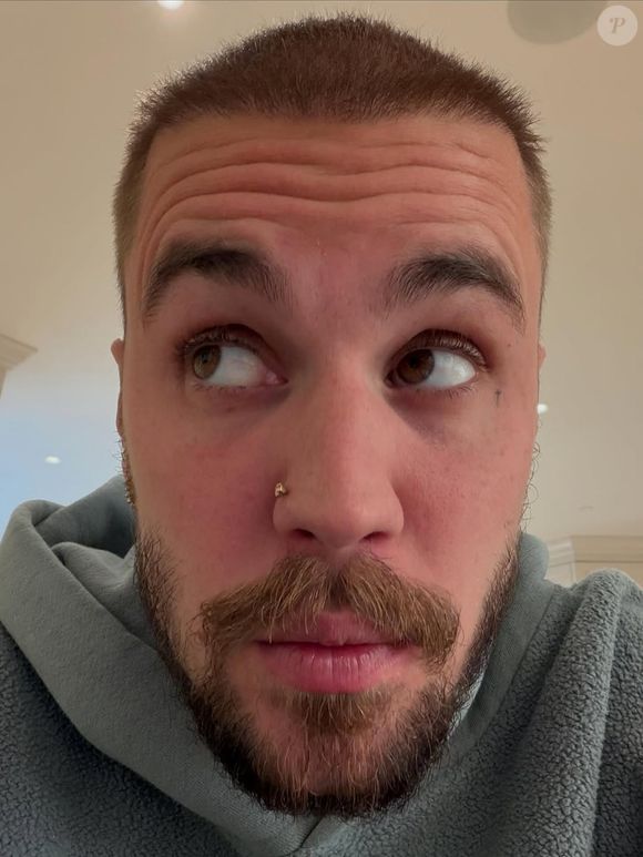 Justin Bieber queria que o show acontecesse no dia 09 de maio, já que ele tem apresentações nos dias 11 e 18 de abril no Coachella