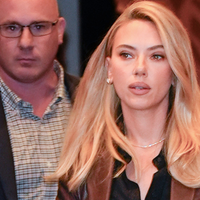 Nem timidez, nem estrelismo: o motivo de Scarlett Johansson recusar selfies com fãs é mais profundo do que parece