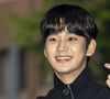 Kim Soo-hyun fundou a própria agência de talentos em 2019 e levou Kim Sae-ron para trabalhar com ele