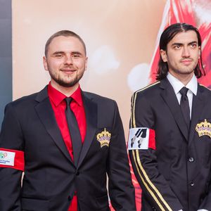 Filhos de Michael Jackson, Prince e Bigi aparecem juntos em evento da cinebiografia que volta a destacar a fortuna bilionária do artista