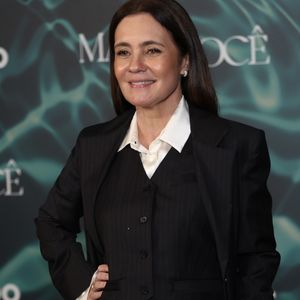 Adriana Esteves não deve acompanhar a repercussão de sua boa ação, já que escolheu se manter afastada das redes sociais e não tem conta em nenhuma plataforma