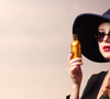 Perfume árabe 'dupe' do Coco Mademoiselle: conheça tudo sobre o Como Moiselle, da Alhambra