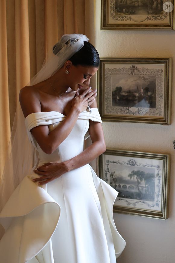 “Estou me casando com a mulher da minha vida e eu não poderia estar mais feliz. Escolhemos estar rodeados de pessoas que amamos e que fazem parte da nossa história, o que está tornando este momento ainda mais especial”, comenta Mariano.