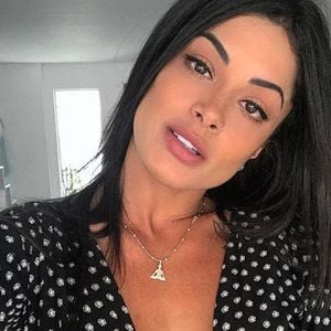 Um dos grandes destaques de Aline Campos é a sua sobrancelha marcada