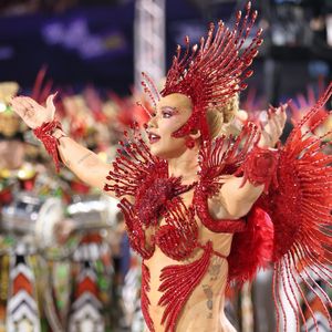 A Grande Rio não realizará a tradicional passagem de coroa na despedida de Virgínia Fonseca, que deixou o posto de rainha de bateria após o Carnaval 2026