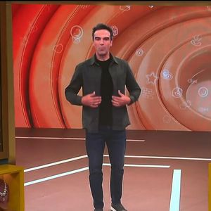 Tadeu Schmidt detalha decisão de seguir no ‘BBB 26’ mesmo após perda familiar