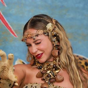 Paolla Oliveira atualizou fantasia de onça para pré-carnaval 2025 em ensaio na quadra da Grande Rio em 21 de janeiro de 2025