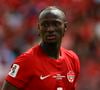 A lesão de Ismaël Koné chocou jogadores, torcedores e internautas durante o confronto entre Canadá e Catar no Mundial