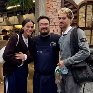 Bruna Marquezine escolheu modelo lendário da Adidas para almoço com João Guilherme em um restaurante de São Paulo