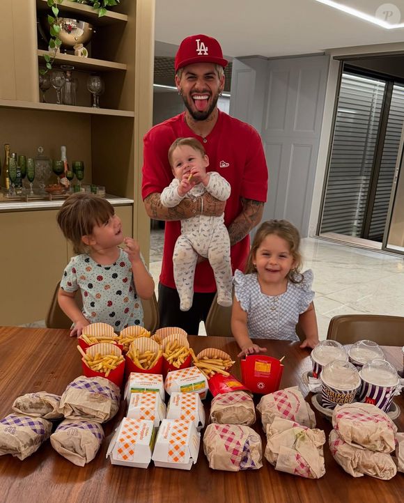 Zé Felipe é pai de Maria Alice, José Leonardo e Maria Flor