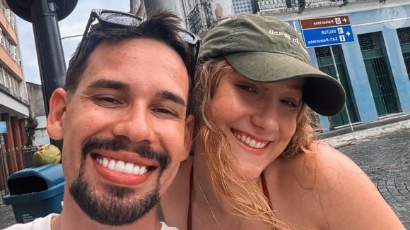 Diulia Loregian é a atual noiva de Lucas Borbas. Os dois assumiram o relacionamento publicamente após a morte de Isabel Veloso