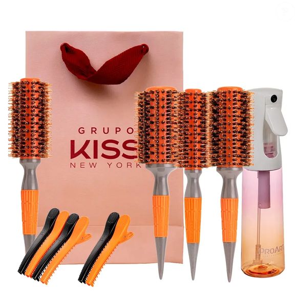 4. Kit Completo Elite Pro Escovas, Clips e Pulverizador (ProArt) | R$ 791,90
Conjunto profissional com escovas térmicas, clips e pulverizador de jato prolongado para facilitar a rotina capilar.