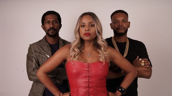 São 8 episódios no Globoplay: 'Verônika com K' expande universo de 'Arcanjo Renegado' com protagonista poderosa, mas exagera no início em cenas quentes e tropeça em detalhes