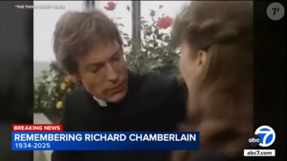 Richard Chamberlain recebeu 4 indicações ao Emmy, uma delas por 'Pássaros Feridos'