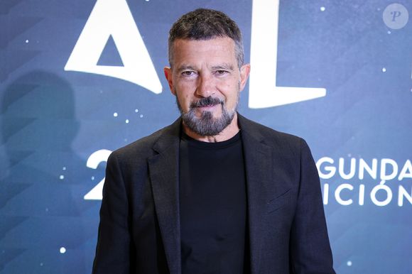 Antonio Banderas tem 65 anos; ele cresceu nos anos 60