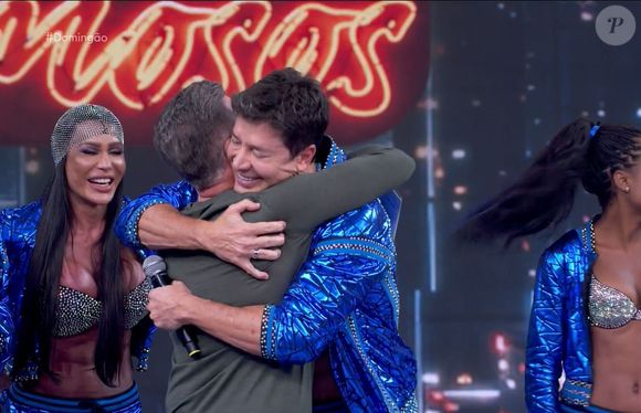Rodrigo Faro ganhou um abraço de Luciano Huck, que entregou uma situação tensa vivida pelo artista