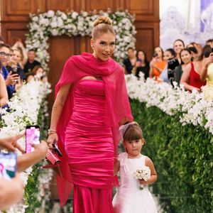 Filha de Virginia Fonseca, Maria Alice ganhou ajuda da mãe para levar alianças até o altar em casamento da sócia da influencer