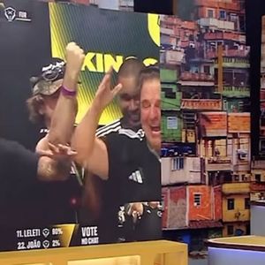 Comentarista escancara rotina extracampo de Neymar e questiona comprometimento com o Santos.