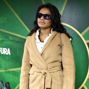 Quitéria Chagas, rainha de bateria do Império Serrano, no velório de Arlindo Cruz