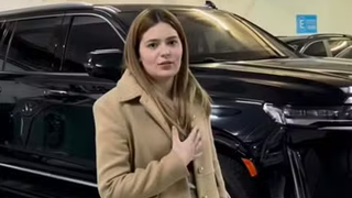 Viih Tube compra carro de R$ 1,4 milhão e rebate ao ter origem da fortuna questionada: 'Não é por que não pego ônibus e metrô que...'