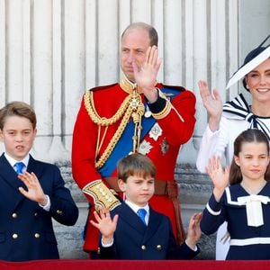 Fontes próximas à realeza afirmam que William quer Windsor “livre de escândalos” e seguro para os filhos George, Charlotte e Louis