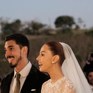 Giovanna Lancellotti convidou Ludmilla para cantar em casamento, mas não deu resposta