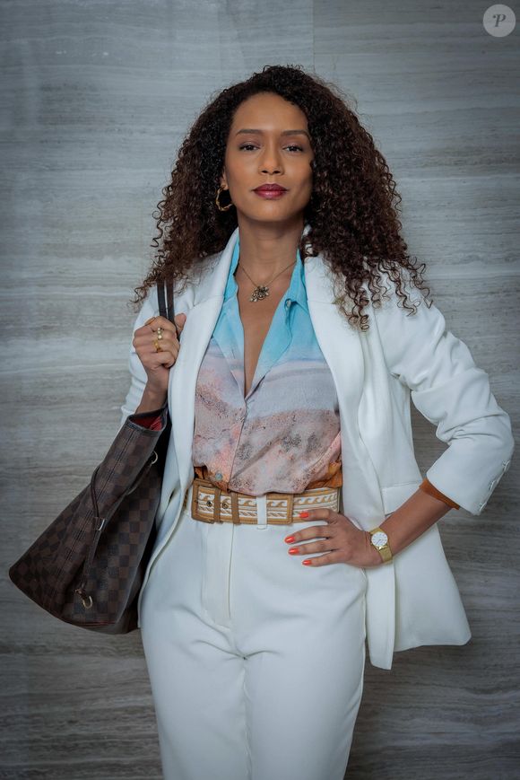 Na novela 'Vale Tudo', Raquel (Taís Araujo) diz a Poliana (Matheus Nachtergaele) que eles precisam contratar assessor de imprensa para a Paladar no capítulo de sábado 12 de julho de 2025