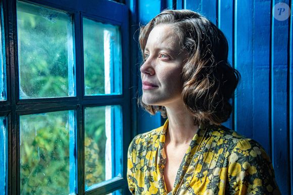 Nathalia Dill é Valiana em 'Guerreiros do Sol': vítima de câncer de mama, a personagem encontra em outras mulheres força e coragem para enfrentar a doença.