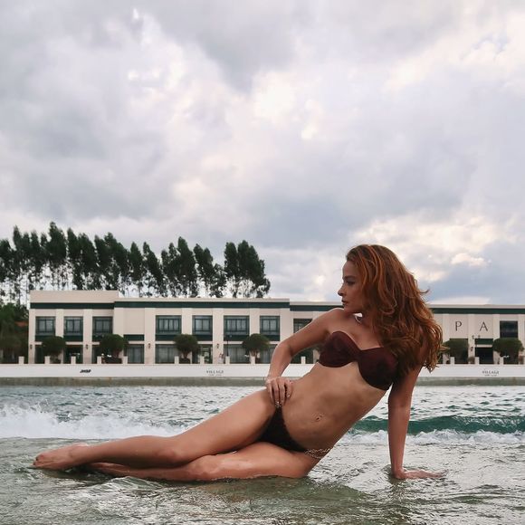 Corpo de Maiara rendeu elogios na web