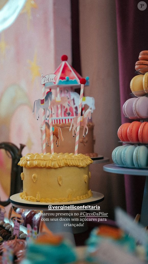 Fernanda Paes Leme encomendou bolo e doces sem açúcares para que as crianças pequenas pudessem comer