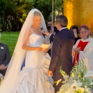 Ana Hickmann ainda lembrou o fato de ter sido ela a dar o primeiro beijo em Edu Guedes