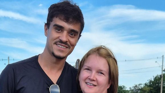 'Foto ela deixa': fã revela única e inusitada exigência que Elize Matsunaga fez durante encontro. Saiba qual!