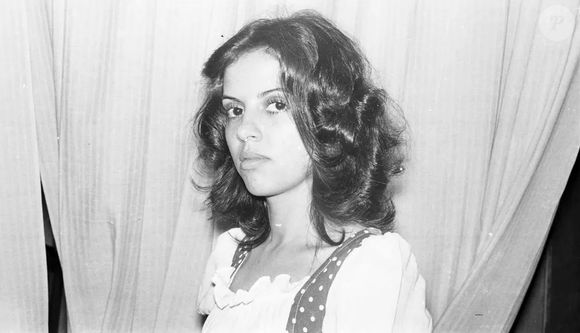 Atriz Lúcia Alves luta contra um câncer de pâncreas há 3 anos e foi internada em abril de 2025, sendo sedada e intubada