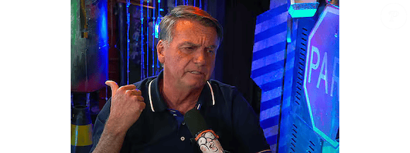 Bolsonaro justifica pedido de doações e alega ter gasto R$ 8 milhões com advogados.