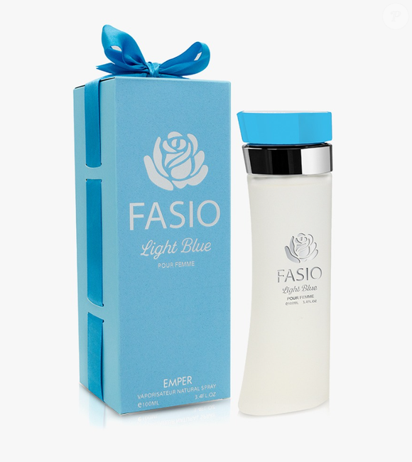 O perfume árabe Light Blue (Emper Fasio).