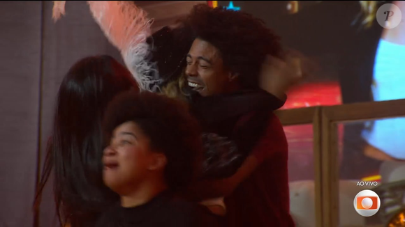 Breno e Juliano Floss voltaram para o 'BBB 26' na festa da Líder Samira