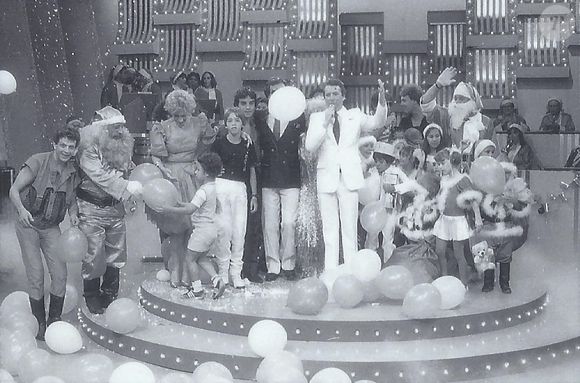 Raul Gil em foto no começo dos anos 1980 no SBT