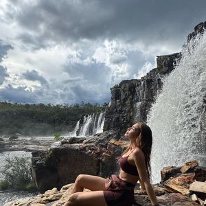 "Estou contando com muito esforço para remover o açúcar da minha vida. Na TPM é mais difícil. Não sou de bebidas alcoólicas. Sou a viciada em açúcar. Os danos são os mesmos [do álcool]", comentou