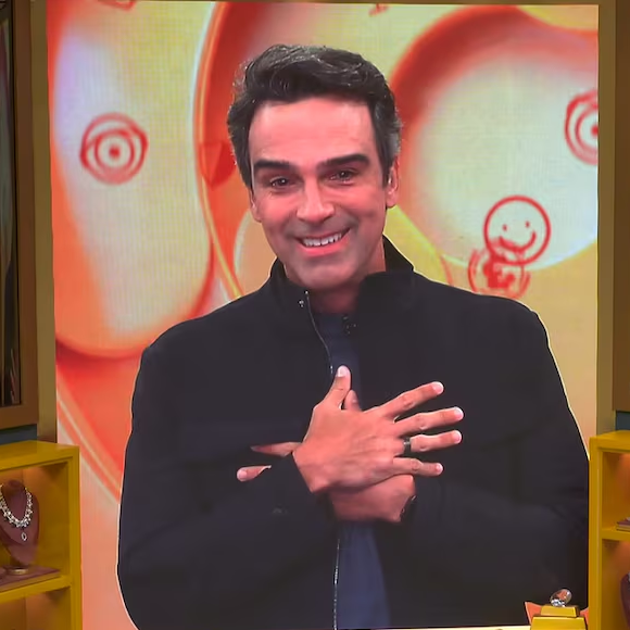 ‘BBB 26’: Tadeu Schmidt informou aos brothers que seu irmão, Oscar Schmidt, também havia morrido dias antes, um dos momentos mais emocionantes da edição