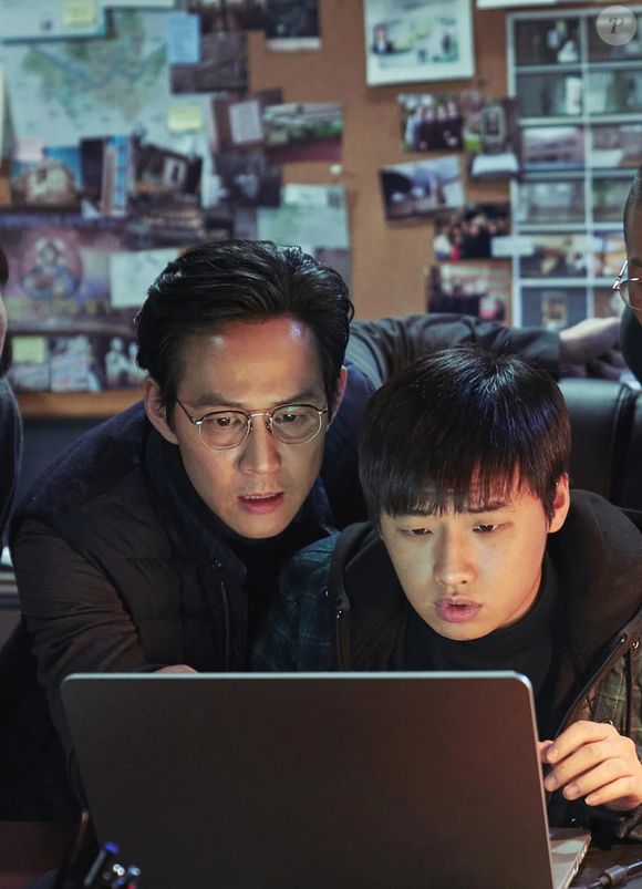 2019: no mesmo ano, Lee Jung-jae contracenou com Lee David, também de 'Round 6', no filme 'Svaha: O Sexto Dedo'