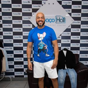 Belo também passou a deixar a barba crescer nos últimos anos