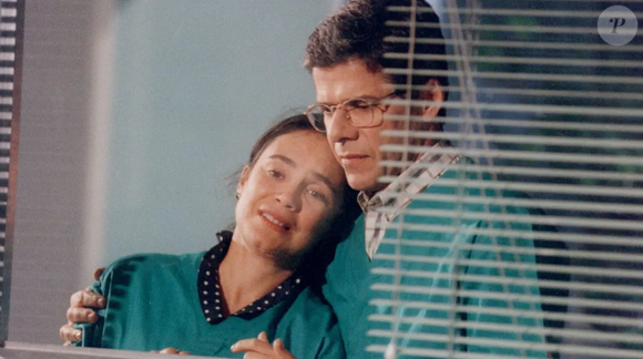 Regina Duarte e José Mayer eram Helena e Carlos em 'História de Amor'. Novela foi exibida em 1995 no horário das seis