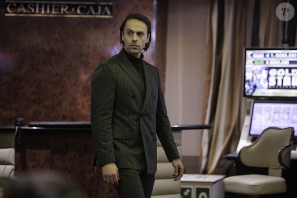 Reha e Atilla se tornaram rivais muito além da disputa por Karsu na novela 'Coração de Mãe'