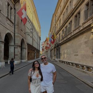 Giulia Costa e Otaviano Costa viajaram juntos para a Suíça e compartilharam fotos da primeira viagem internacional a sós