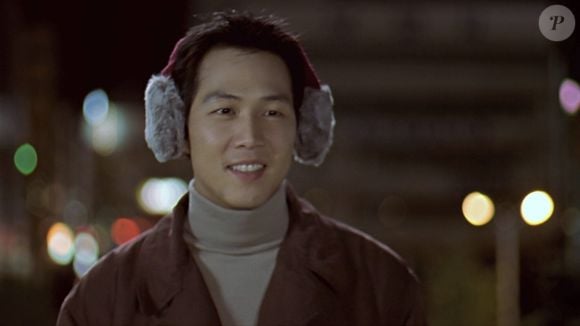 2000: Lee Jung-jae, já com quase 30 anos, estrelava o filme 'Il Mare'