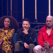 Cadê a Anitta? Ausência da cantora na 2ª semana de "Estrelas da Casa" revolta a web após show de desafinações: 'Ela não passa a mão na cabeça'