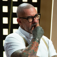 Henrique Fogaça se revolta com teorias de romance com Paola Carosella: ‘Que bosta’