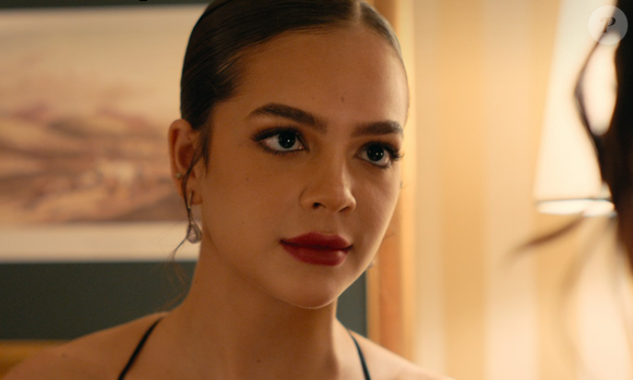 O visual de Mel Maia na série "Os Donos do Jogo", novo sucesso da Netflix, vem chamando atenção do público - e não apenas pela atuação da atriz.