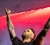 M. Shadows surpreendeu os fãs do Avenged Sevenfold ao publicar um texto em defesa do Black Lives Matter. O posicionamento provocou reação nas redes sociais e fez a banda perder muitos seguidores
