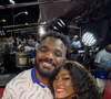 Separação de Erika Januza e Arlindinho se deu após o cantor ser flagrado entrando em uma casa de swing
